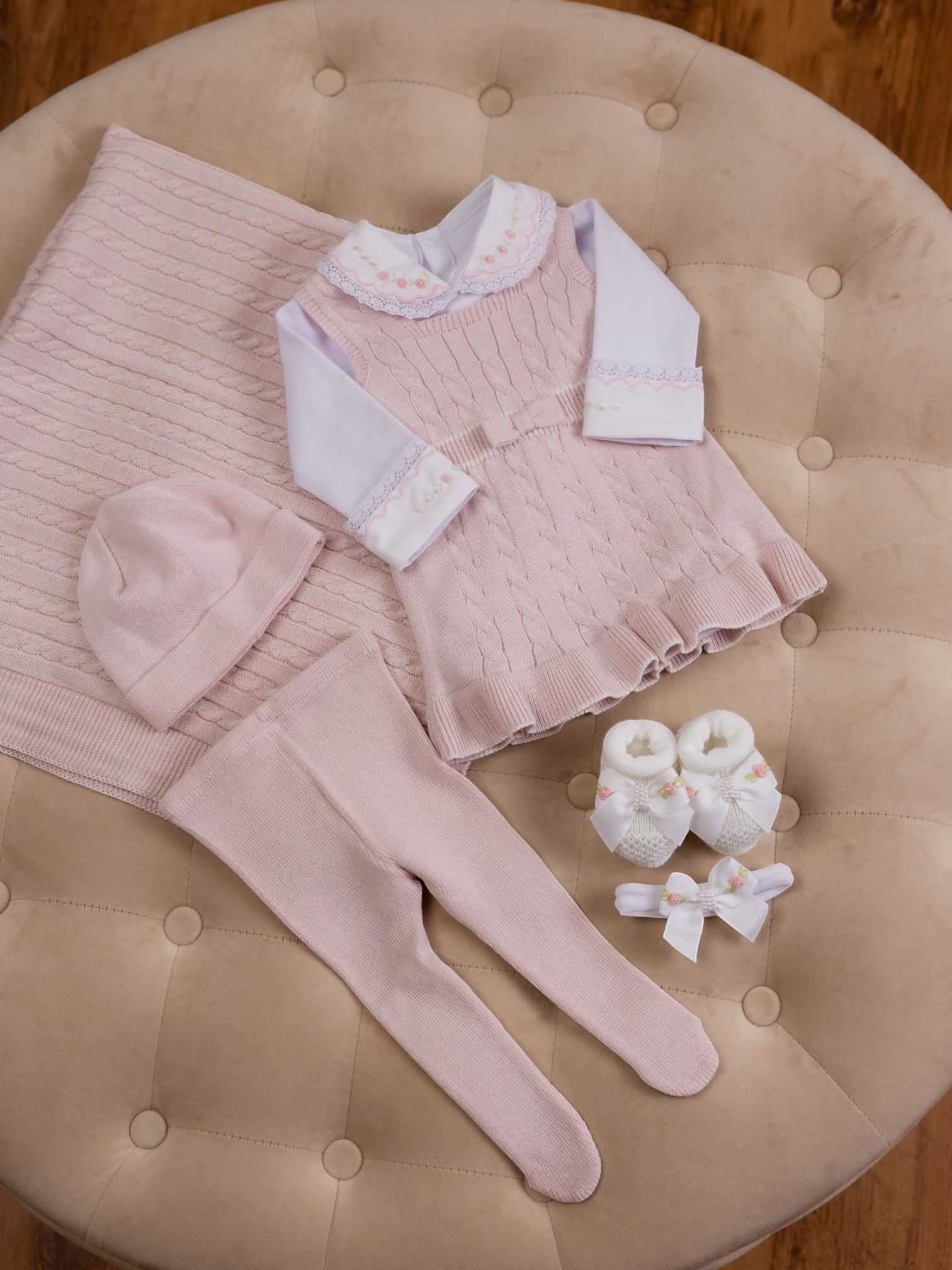 Cappellino Neonato in Maglia Rosa