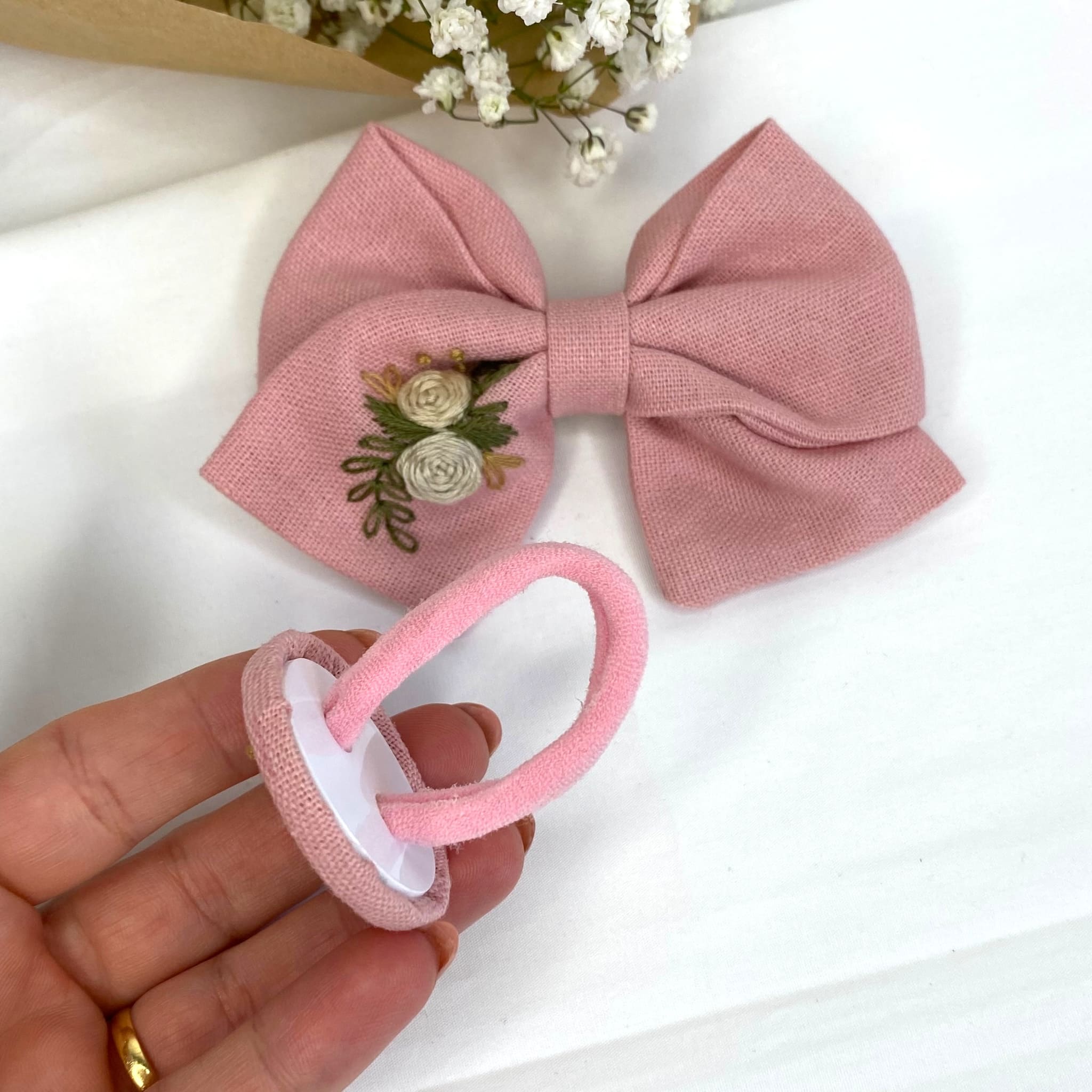 Pink Embroidered Bow + Button Set 