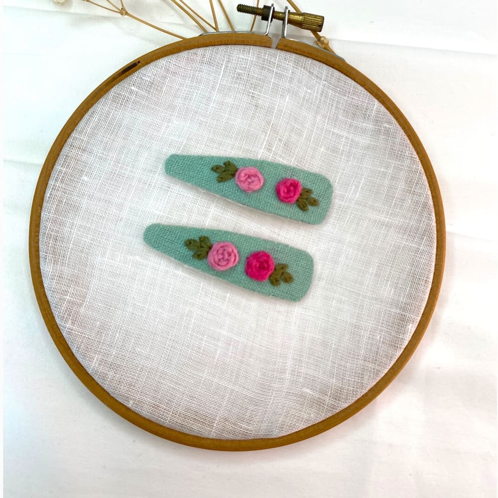 Pair of Clic Clac Green Clothespins